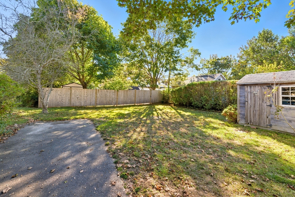 35 Pleasant View Ave
