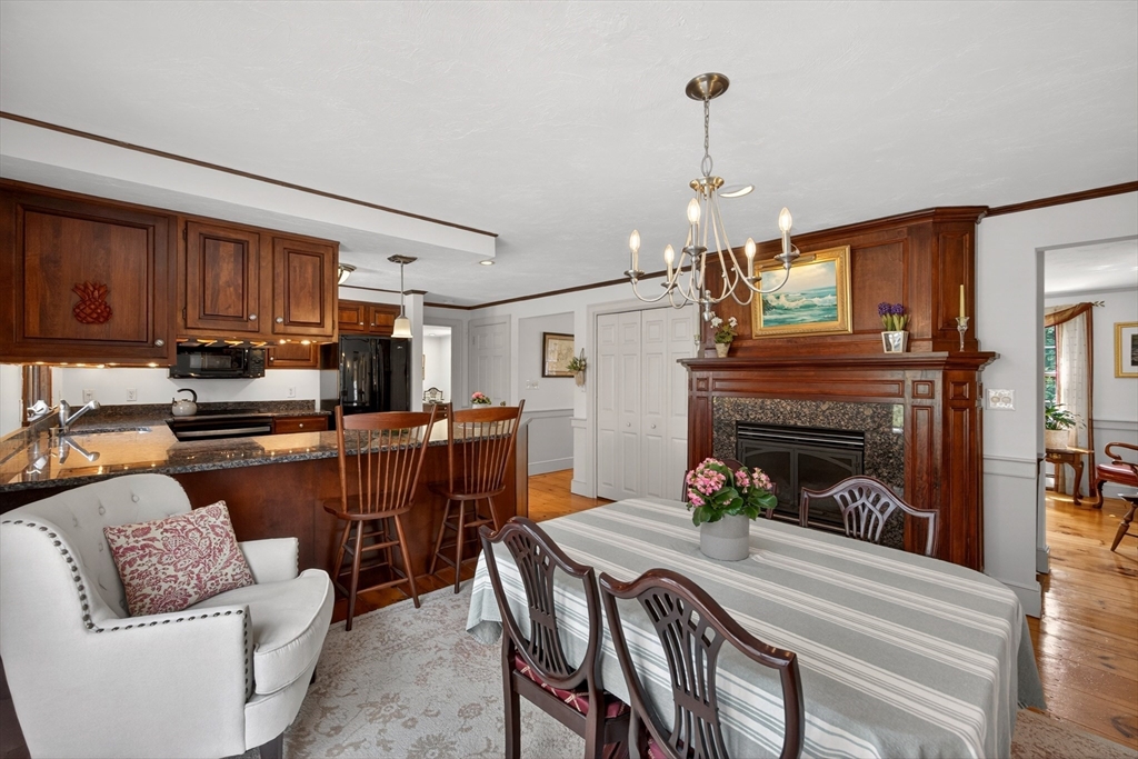 9 Gray Birch Road