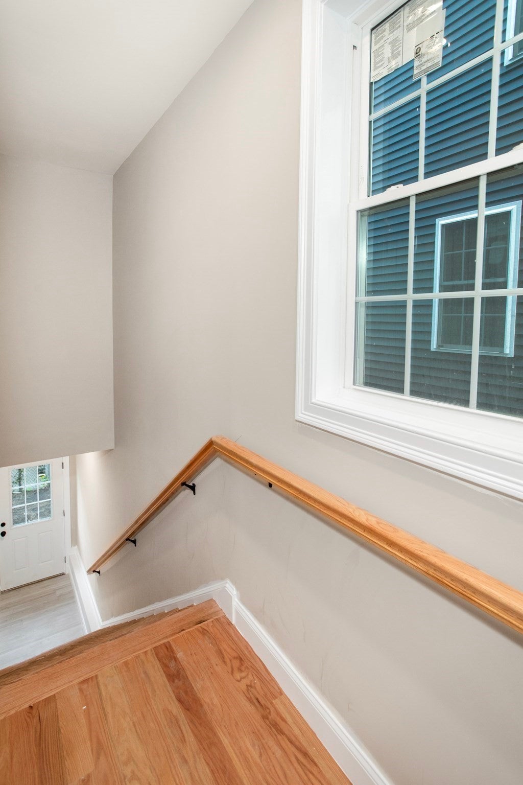 661 Washington Aveue AVE #2, Revere, MA Photo #26
