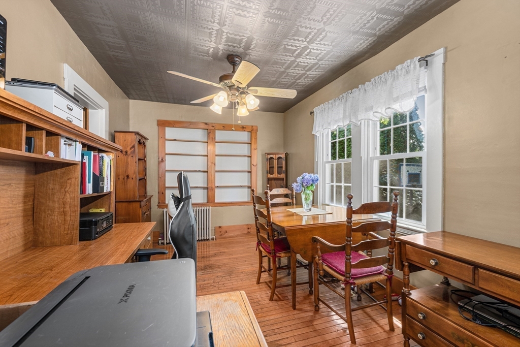 Fairhaven, Massachusetts 02719, United States, 3 Bedrooms Bedrooms, ,2 BathroomsBathrooms,Residential,Active,176929