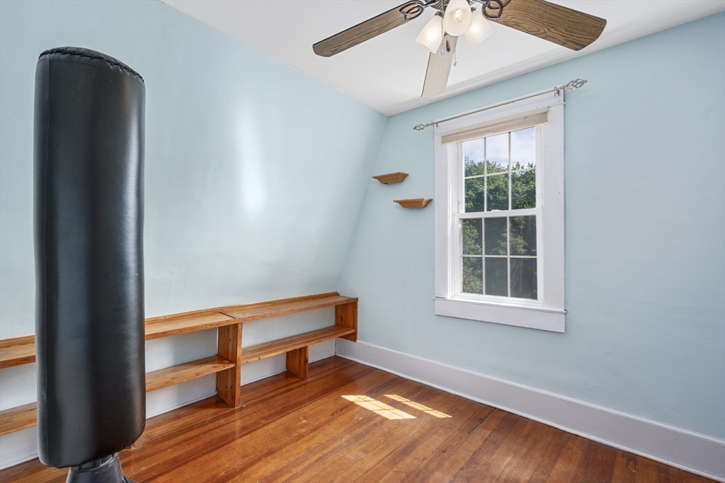 Fairhaven, Massachusetts 02719, United States, 3 Bedrooms Bedrooms, ,2 BathroomsBathrooms,Residential,Active,176929