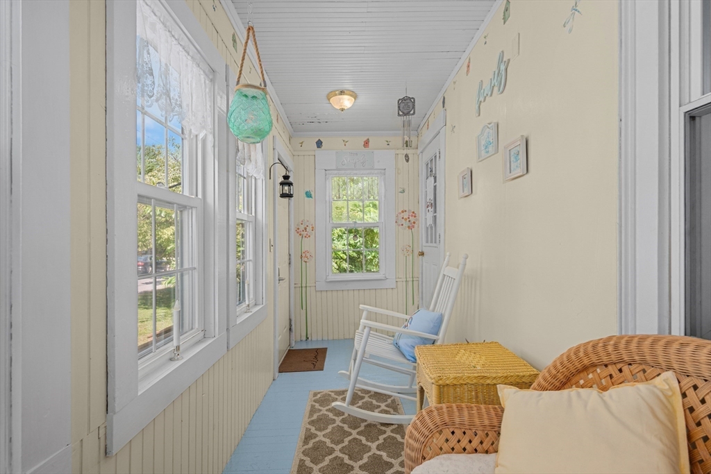 Fairhaven, Massachusetts 02719, United States, 3 Bedrooms Bedrooms, ,2 BathroomsBathrooms,Residential,Active,176929