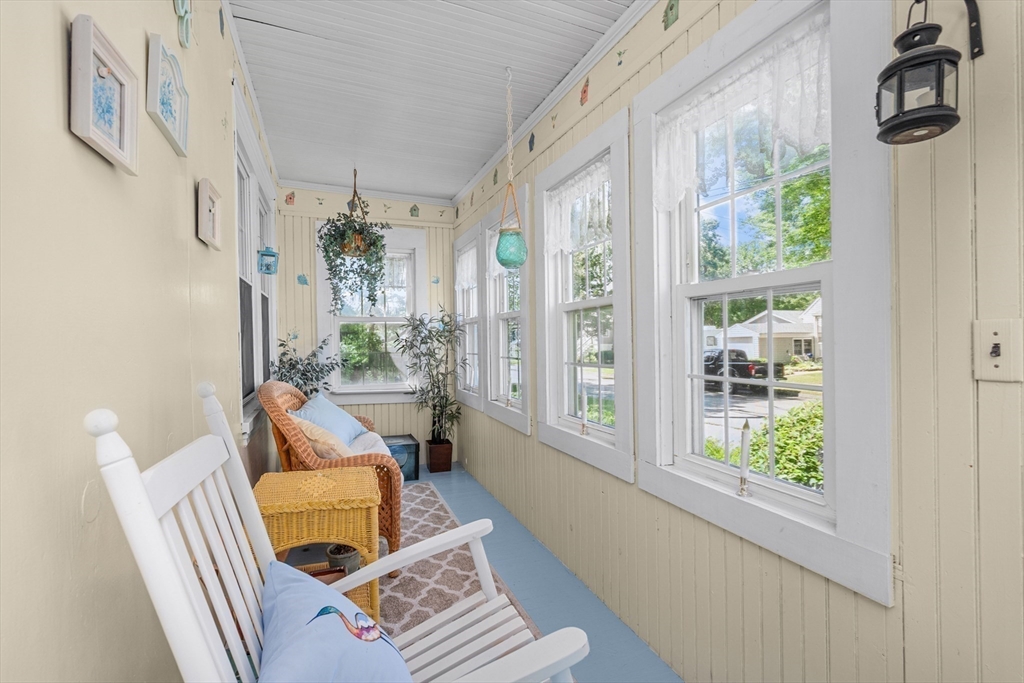 Fairhaven, Massachusetts 02719, United States, 3 Bedrooms Bedrooms, ,2 BathroomsBathrooms,Residential,Active,176929