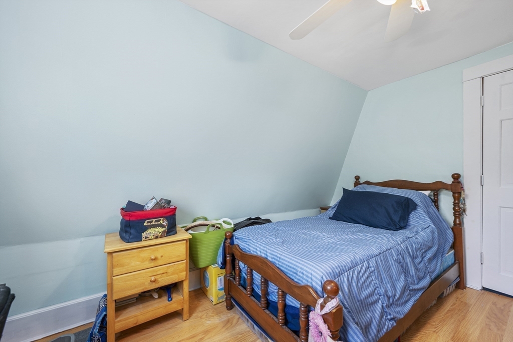 Fairhaven, Massachusetts 02719, United States, 3 Bedrooms Bedrooms, ,2 BathroomsBathrooms,Residential,Active,176929