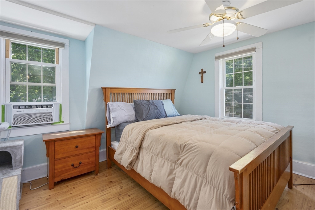 Fairhaven, Massachusetts 02719, United States, 3 Bedrooms Bedrooms, ,2 BathroomsBathrooms,Residential,Active,176929