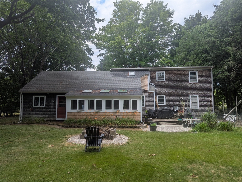 166 West St