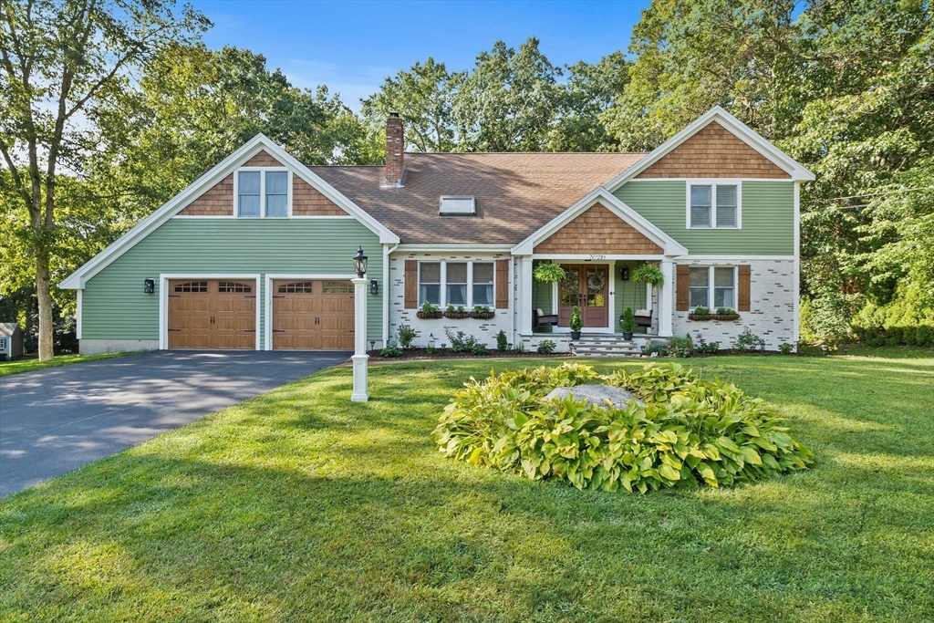 210 Boxwood Ln, Bridgewater, MA Photo #1