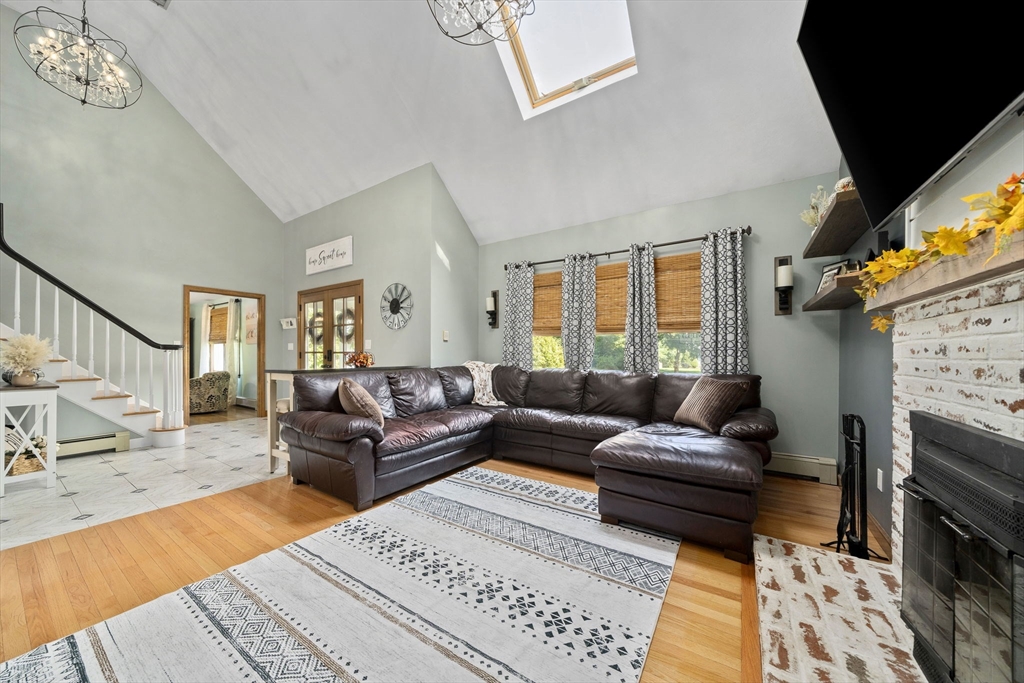 210 Boxwood Ln, Bridgewater, MA Photo #21