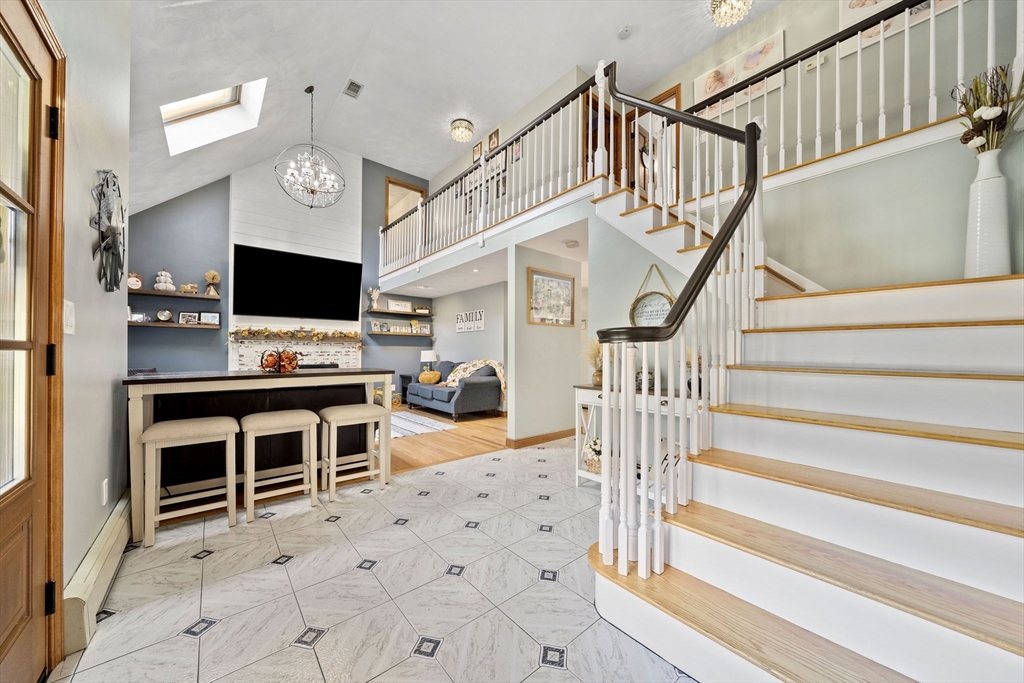 210 Boxwood Ln, Bridgewater, MA Photo #18