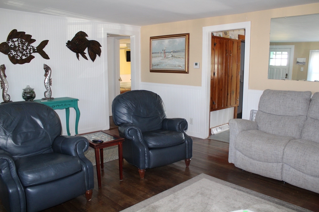 12 Waterman St Winter