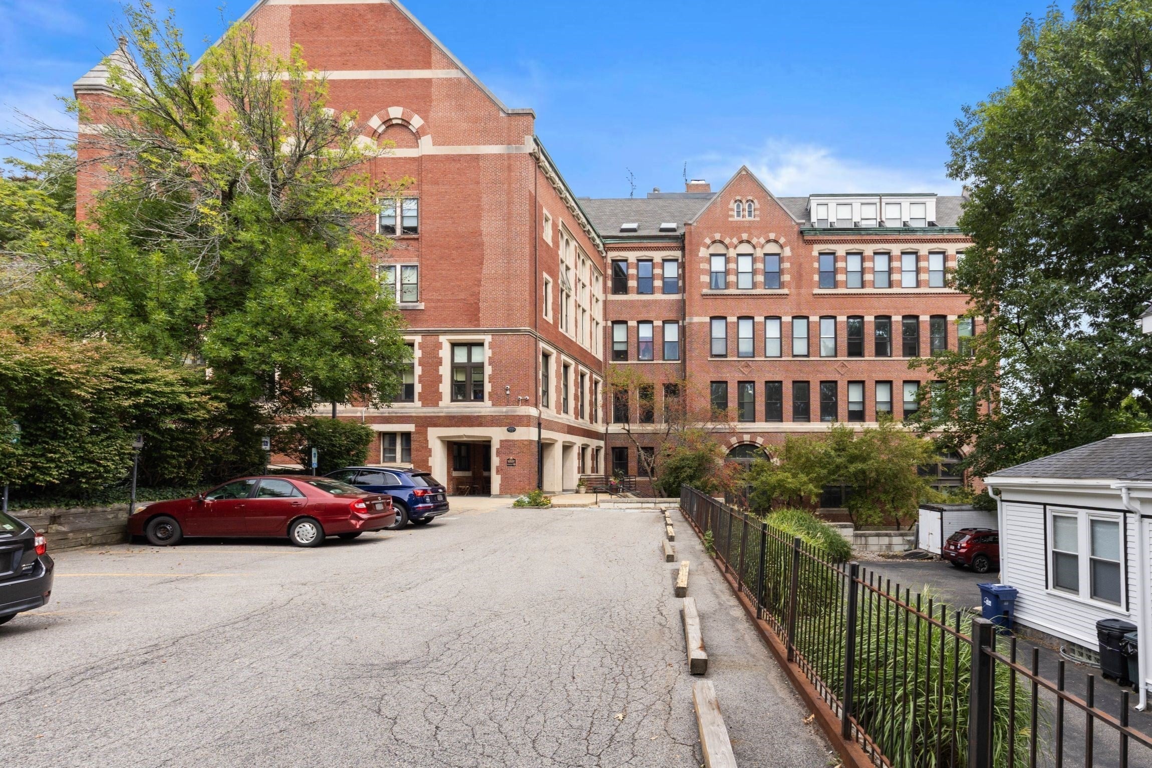 76 Elm Street #203, Boston, MA, 76 Elm Street #203, Boston, MA Photo #2