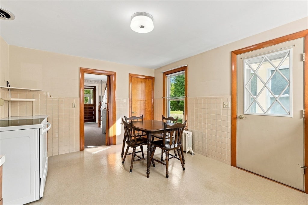 11 Newton Street, Montague, MA, 11 Newton Street, Montague, MA Photo #10