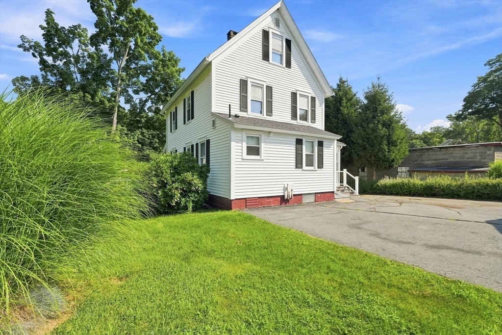 11 Newton Street, Montague, MA, 11 Newton Street, Montague, MA Photo #4