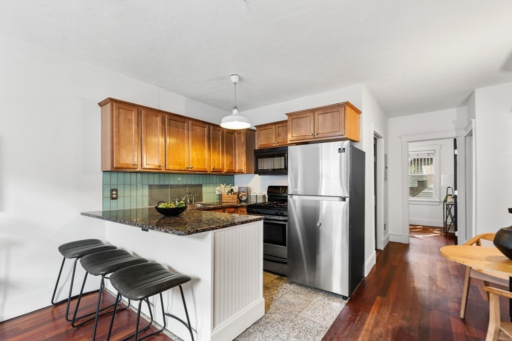 14 Mitchell St 1