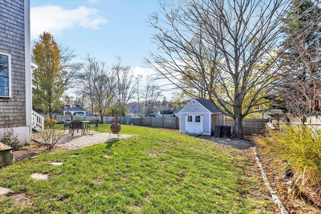 Sandwich, Massachusetts 02563, United States, 3 Bedrooms Bedrooms, ,3 BathroomsBathrooms,Residential,Active,249166