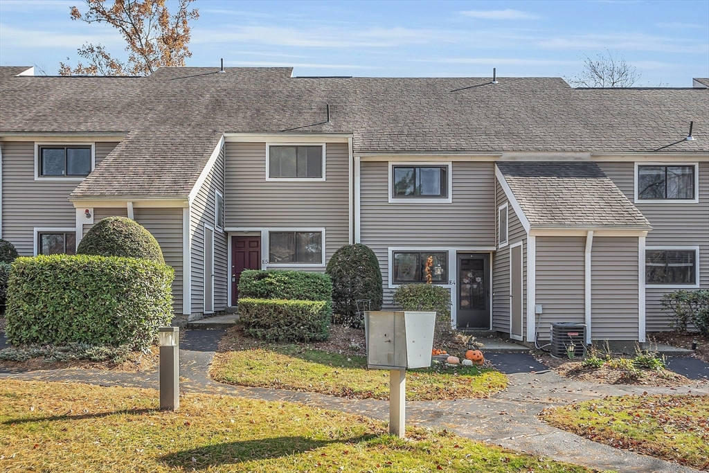 318 Sterling St E5