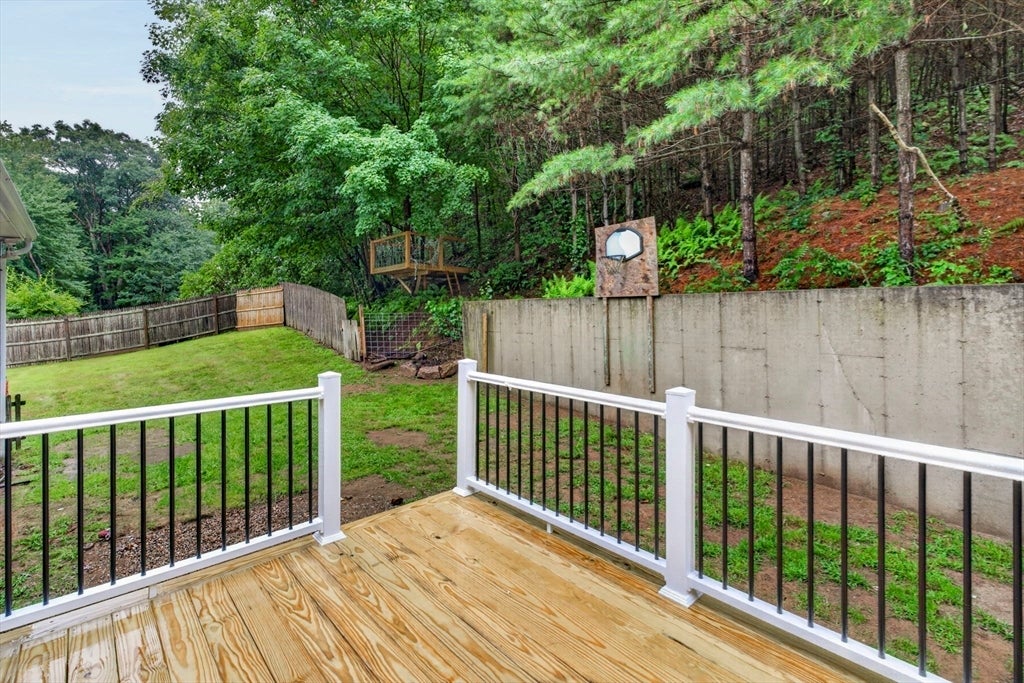 1226 Brimfield Rd, Warren, MA, 1226 Brimfield Rd, Warren, MA Photo #9