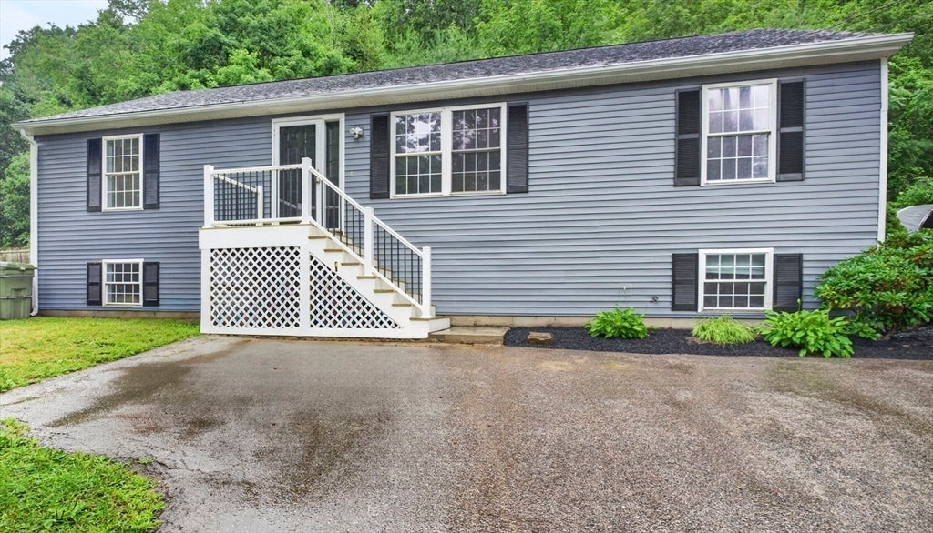 1226 Brimfield Rd, Warren, MA, 1226 Brimfield Rd, Warren, MA Photo #2