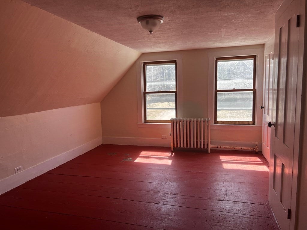21 Elliott St 2