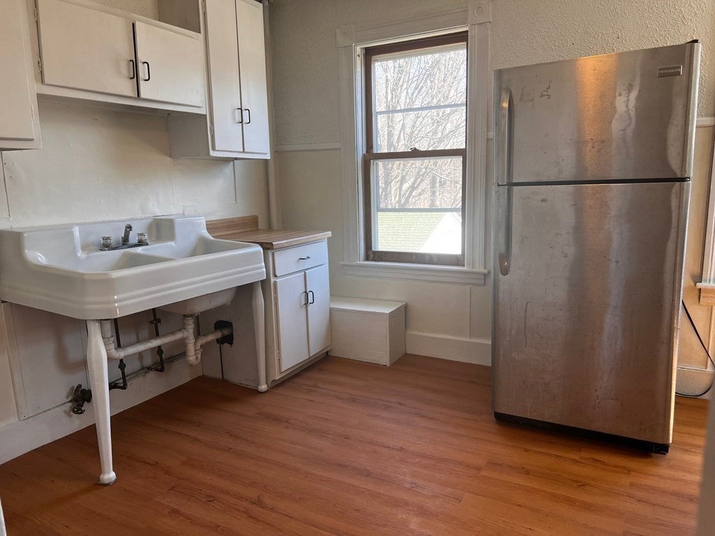 21 Elliott St 2