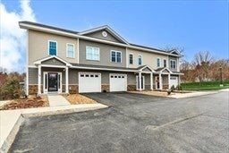 1 Jana Way #E, Merrimac, MA, 1 Jana Way #E, Merrimac, MA Photo #3