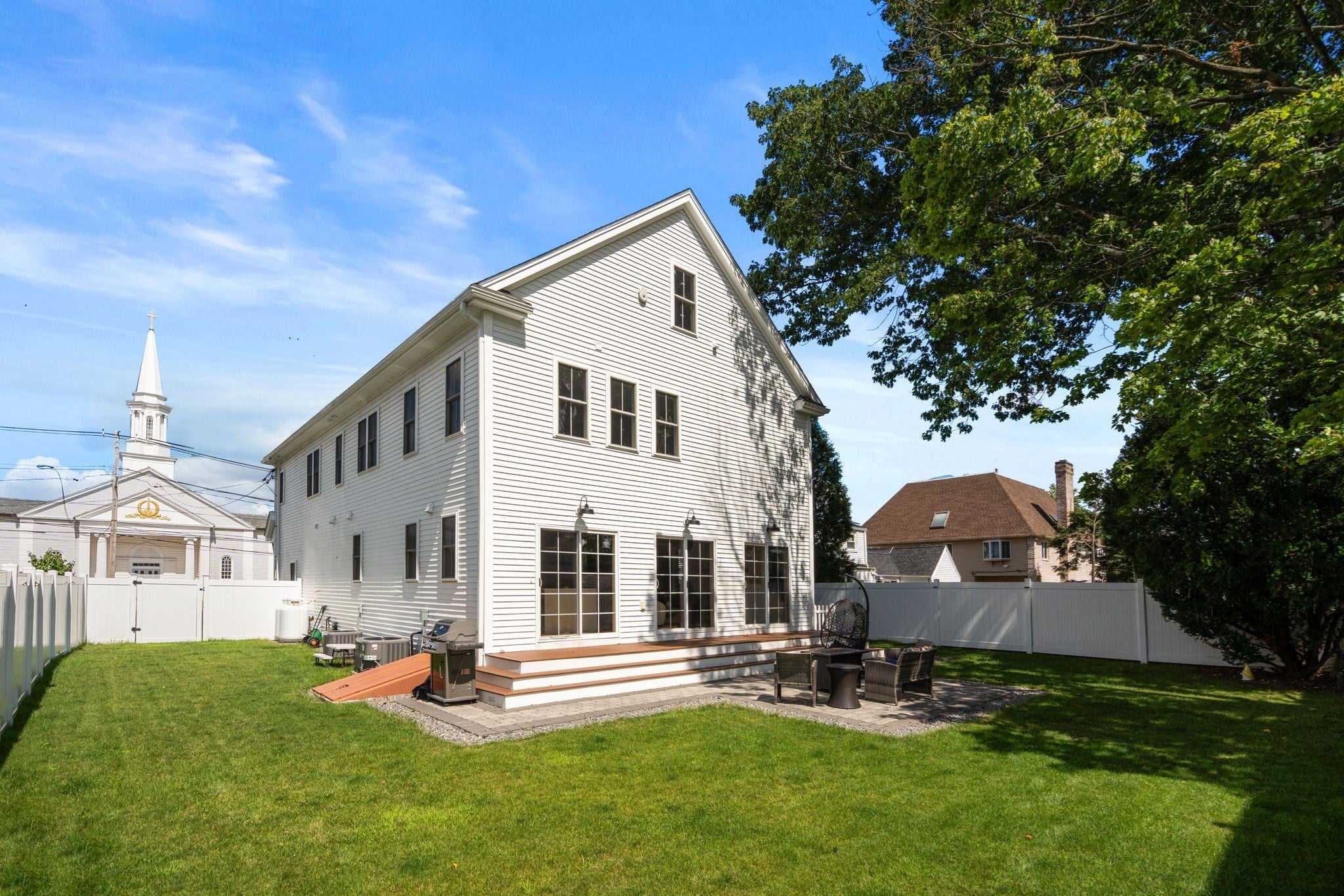 148 Main St, Waltham MA 02453