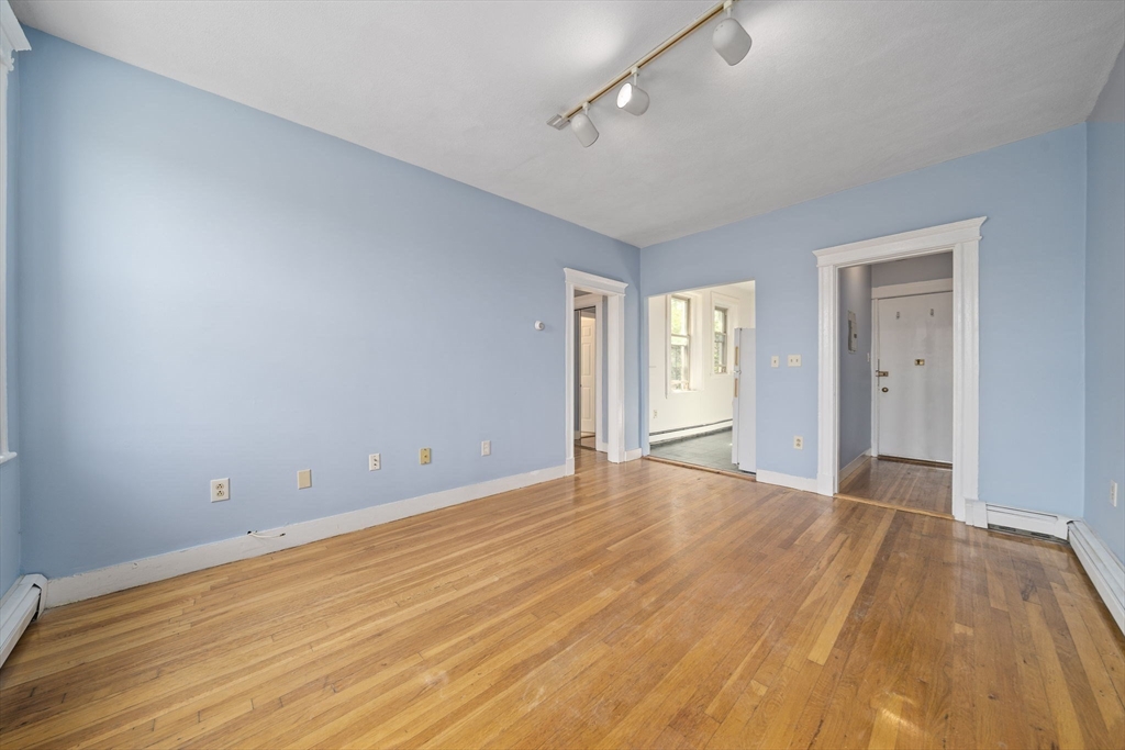 1625 Commonwealth Ave 18