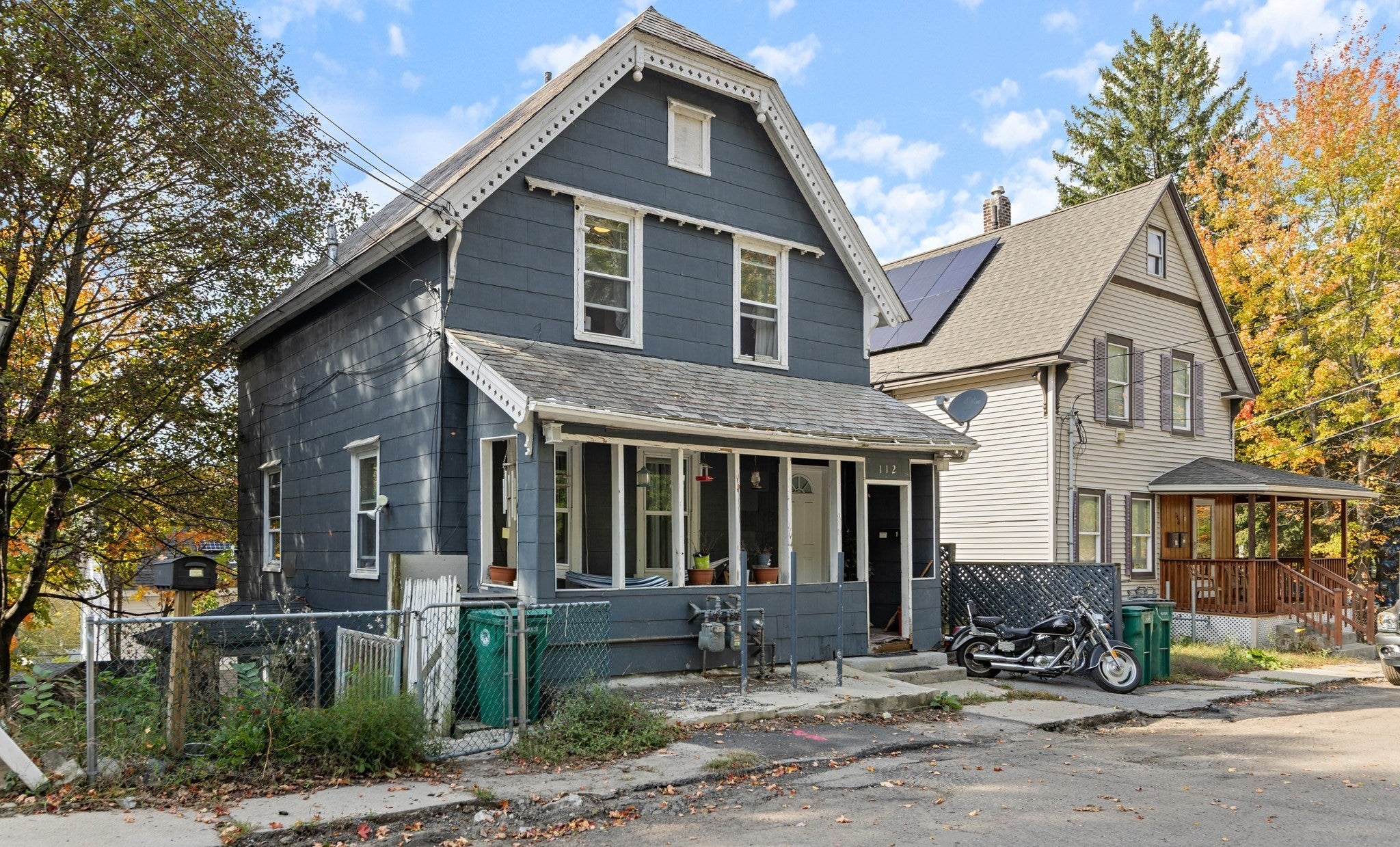 112 Marshall St