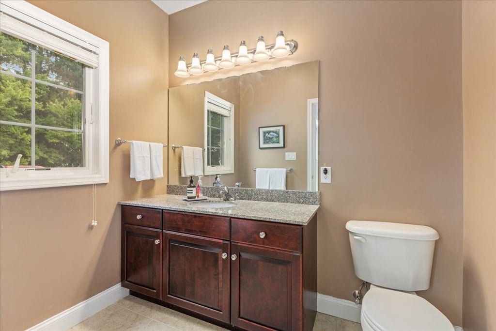 64 Woodland Park Drive #64, Haverhill, MA Photo #19