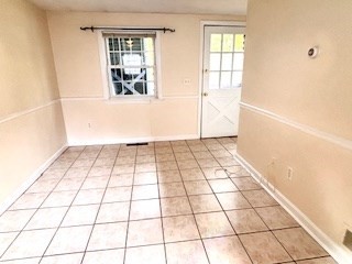 Medway, Massachusetts 02053, United States, 1 Bedroom Bedrooms, ,1 BathroomBathrooms,Residential,Active,228047