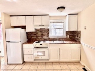 Medway, Massachusetts 02053, United States, 1 Bedroom Bedrooms, ,1 BathroomBathrooms,Residential,Active,228047