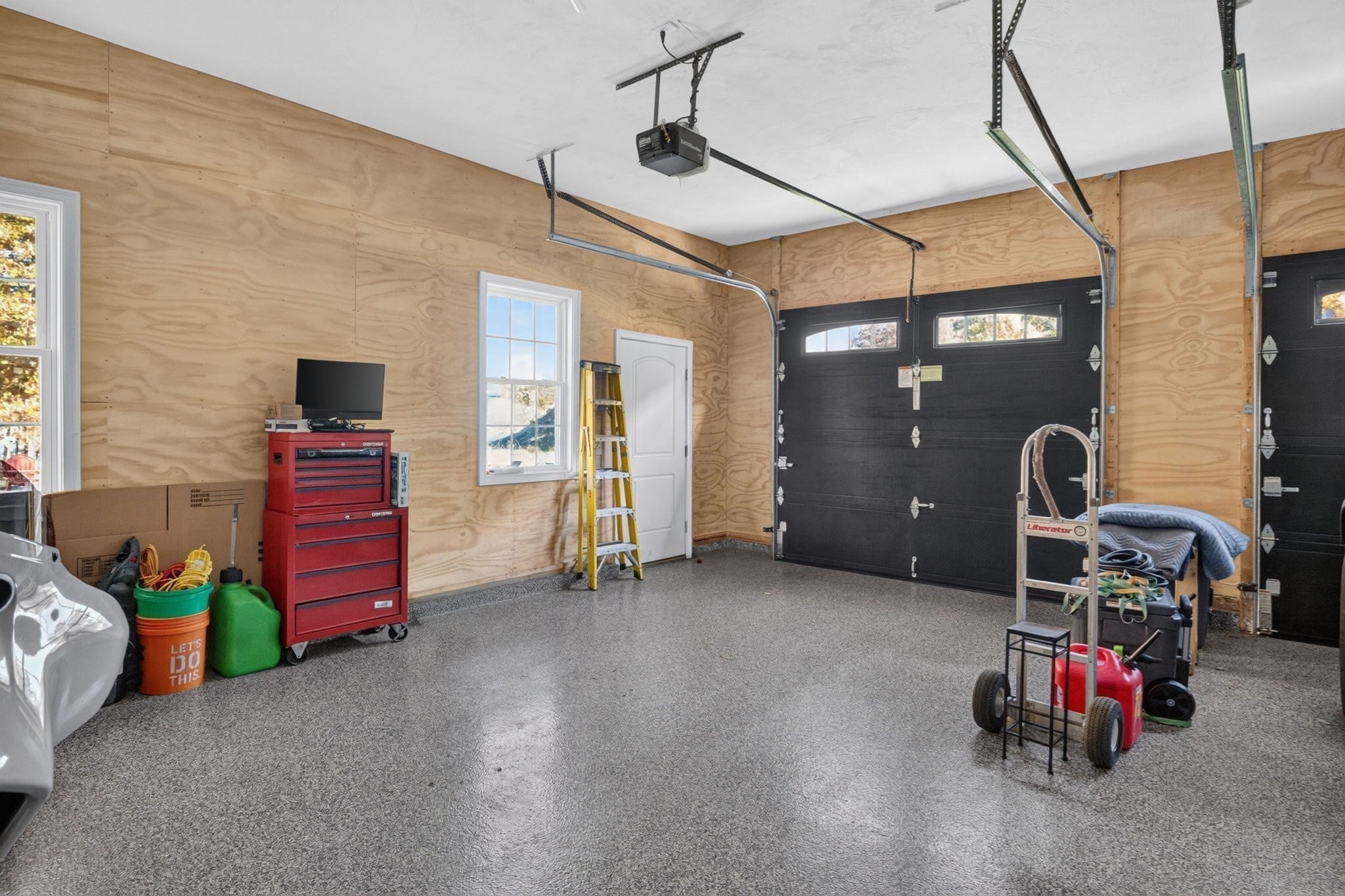 39 Ridge St, Berkley, MA Photo #34