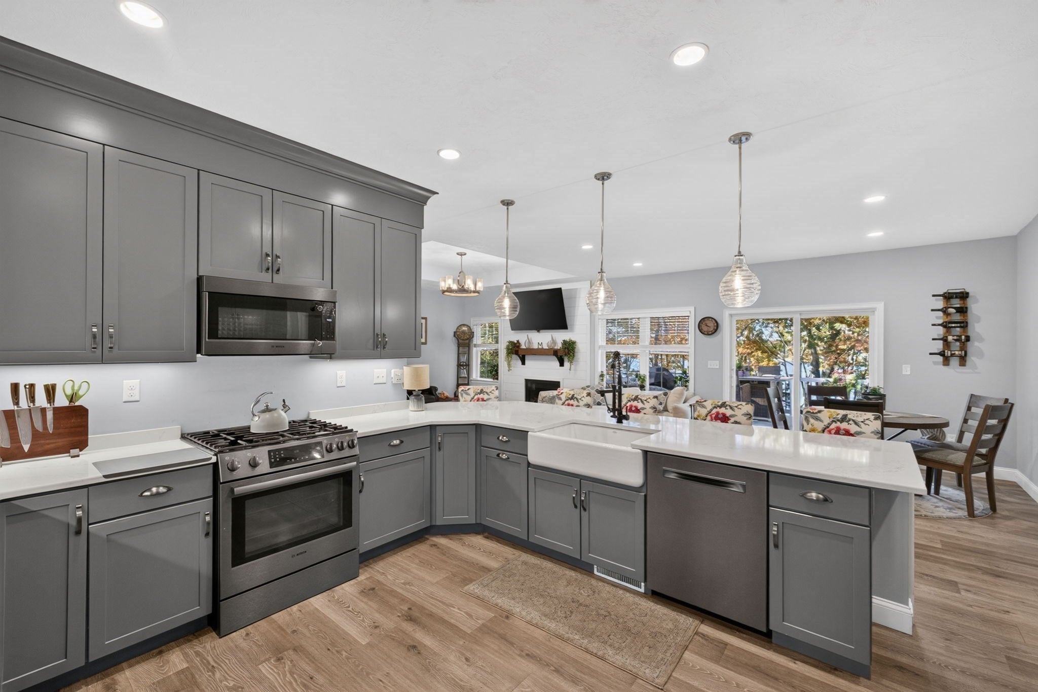39 Ridge St, Berkley, MA Photo #21