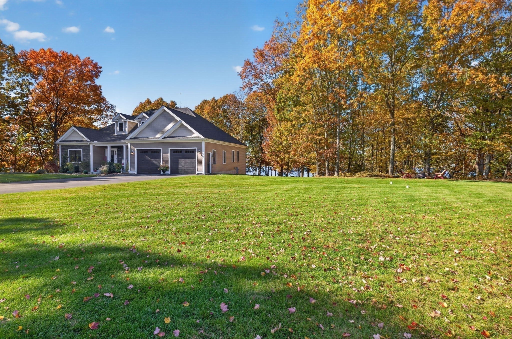 39 Ridge St, Berkley, MA Photo #35