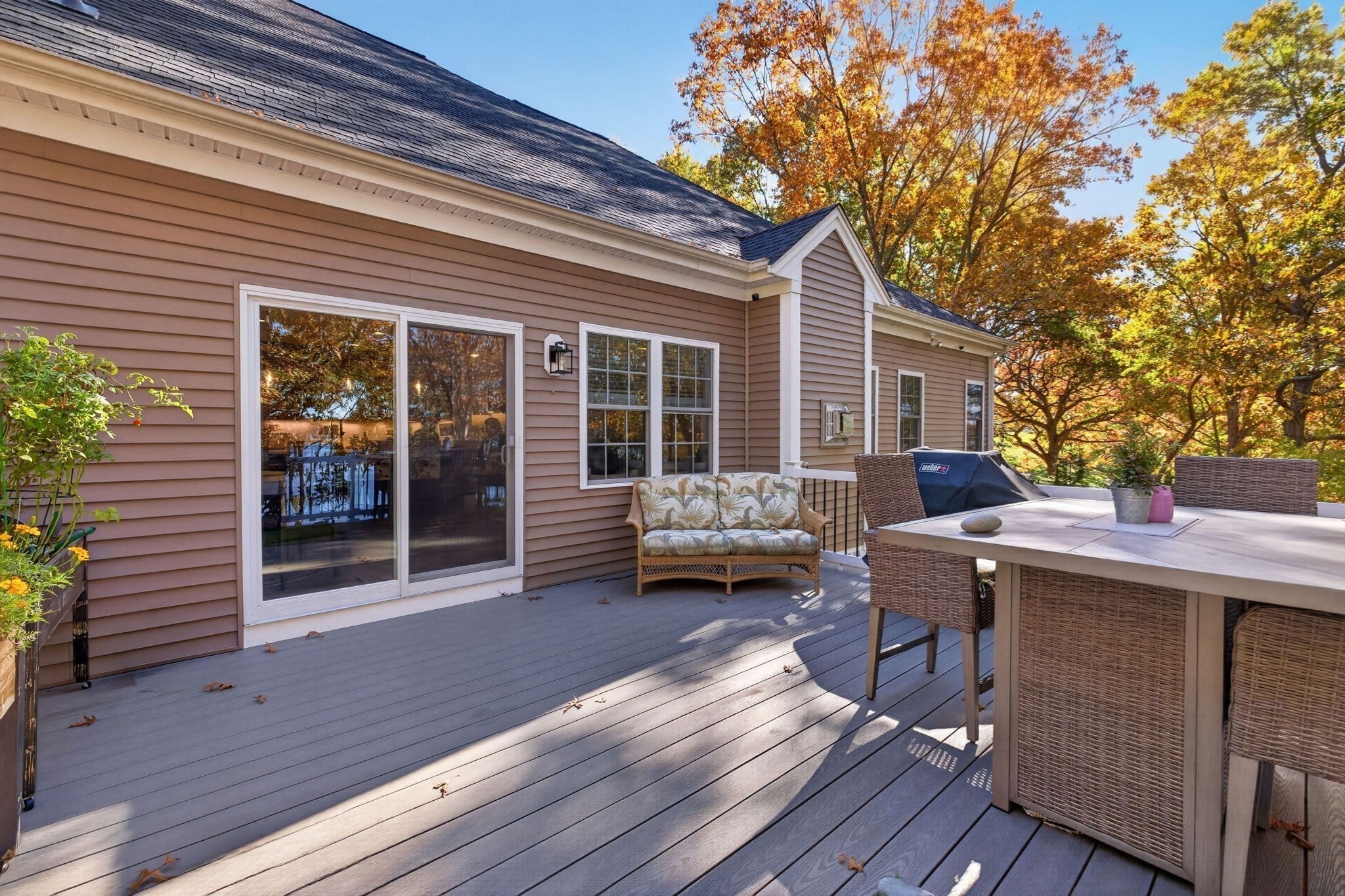 39 Ridge St, Berkley, MA Photo #8