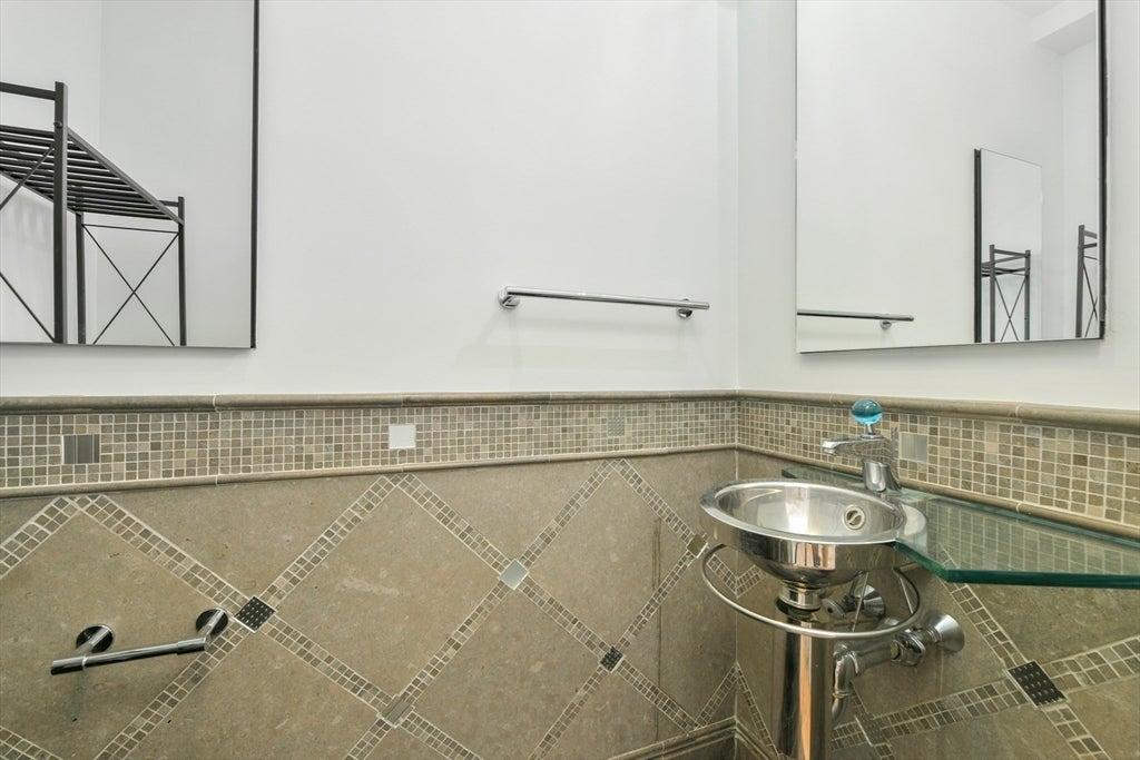 492 Beacon Street #82, Boston, MA, 492 Beacon Street #82, Boston, MA Photo #24