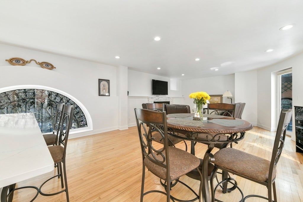 492 Beacon Street #82, Boston, MA, 492 Beacon Street #82, Boston, MA Photo #10
