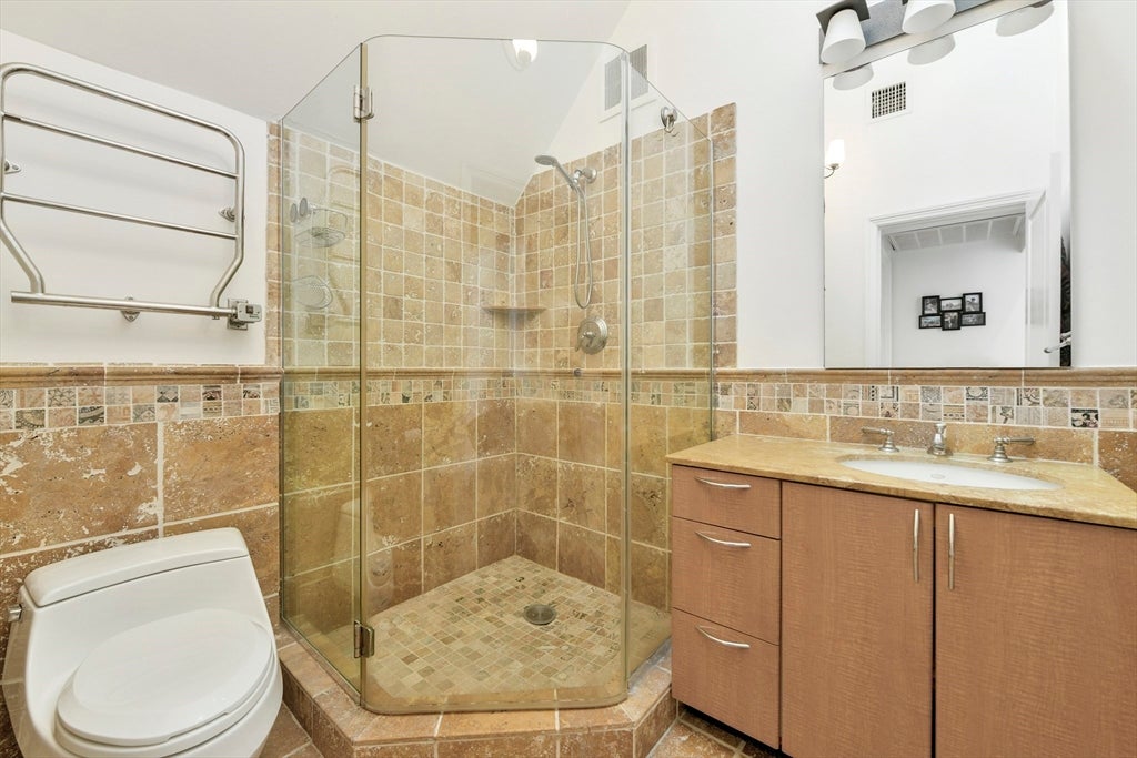 492 Beacon Street #82, Boston, MA, 492 Beacon Street #82, Boston, MA Photo #19