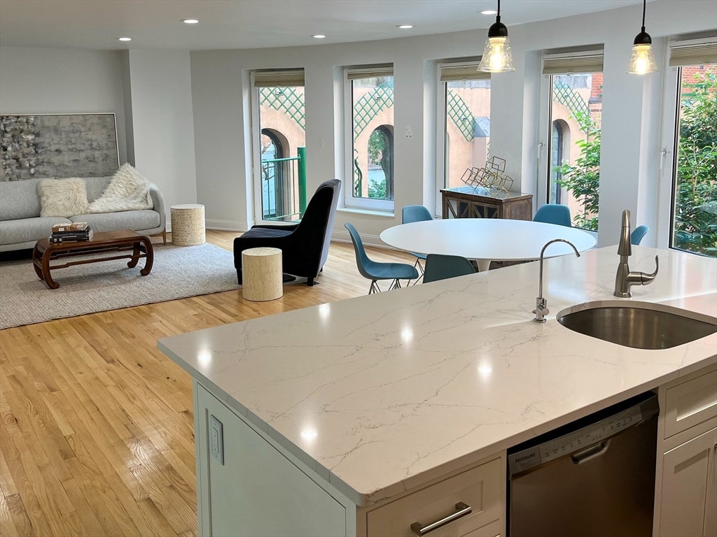 492 Beacon Street #82, Boston, MA, 492 Beacon Street #82, Boston, MA Photo #14