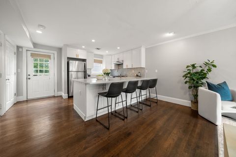 3 Glover Ct 2 Boston MA 02127