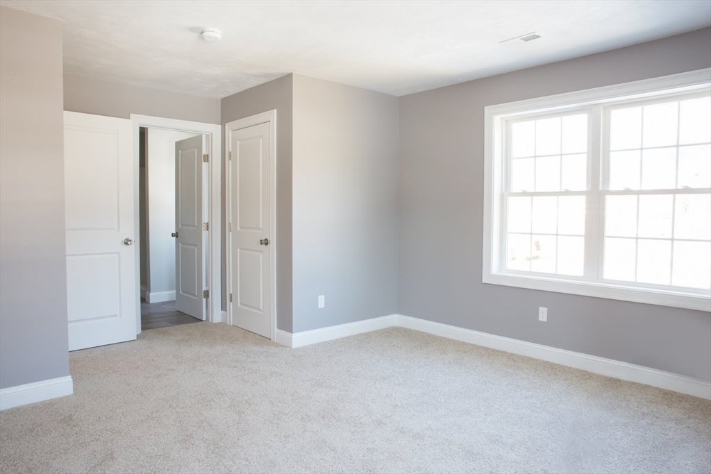 22 New York Street, Worcester, MA, 22 New York Street, Worcester, MA Photo #10