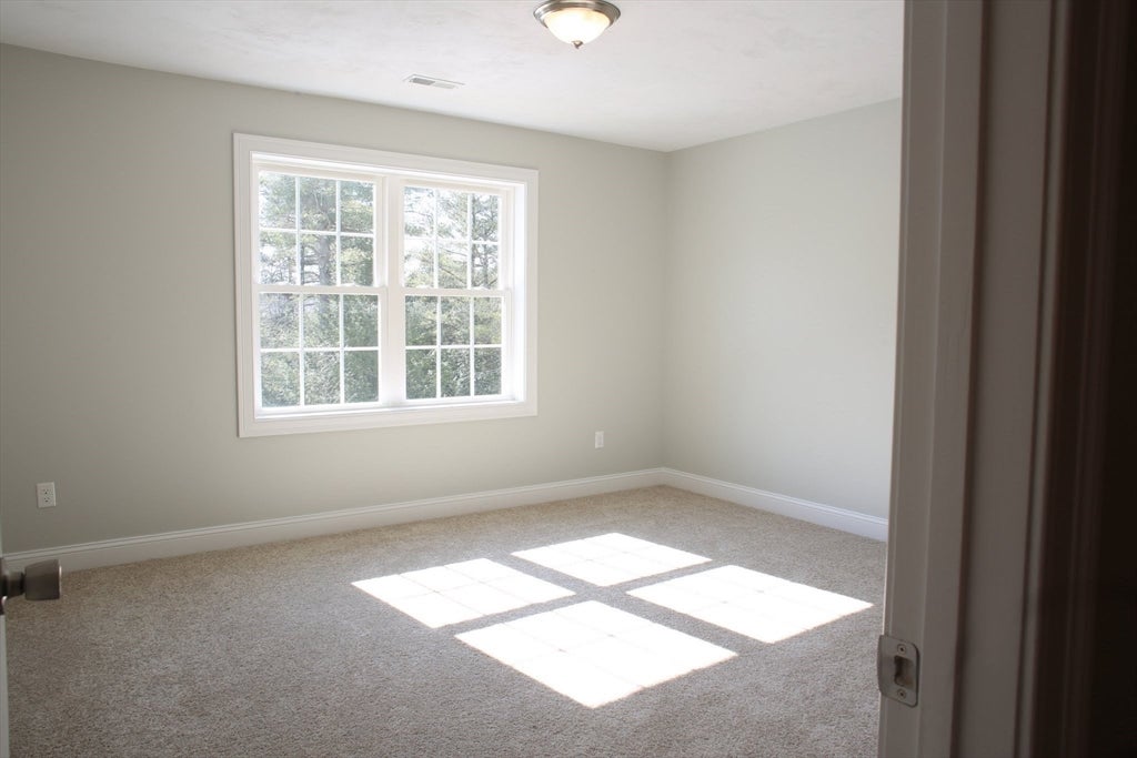 22 New York Street, Worcester, MA, 22 New York Street, Worcester, MA Photo #12