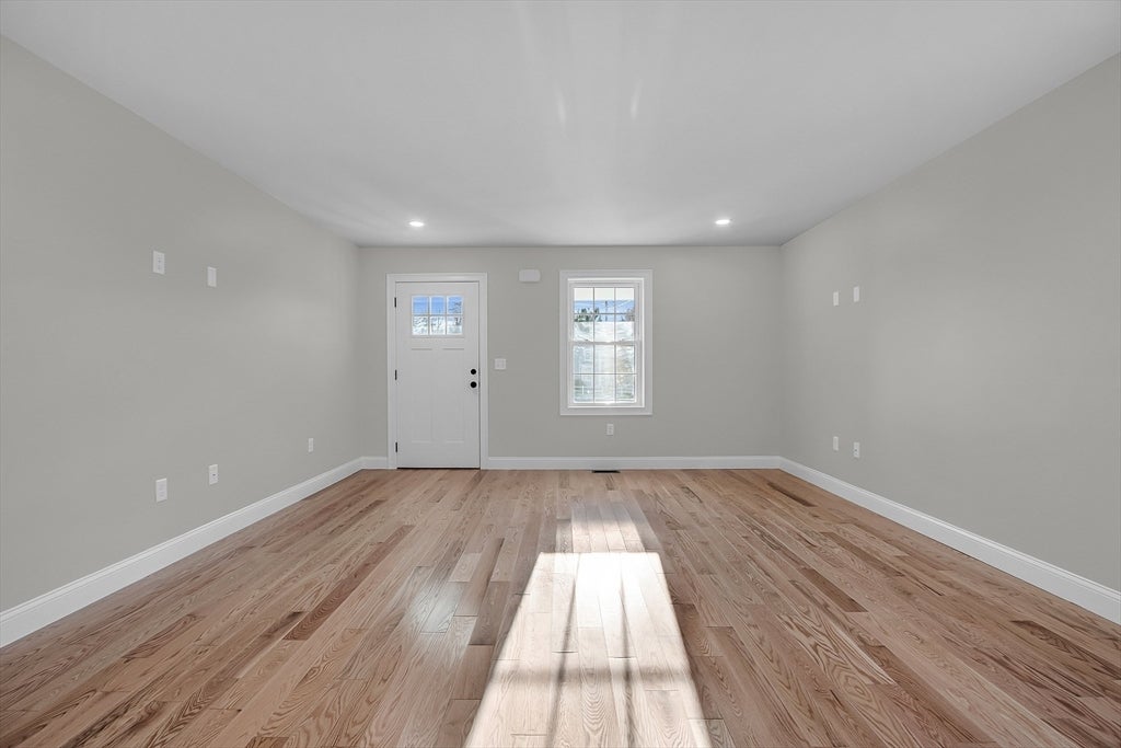 22 New York Street, Worcester, MA, 22 New York Street, Worcester, MA Photo #9