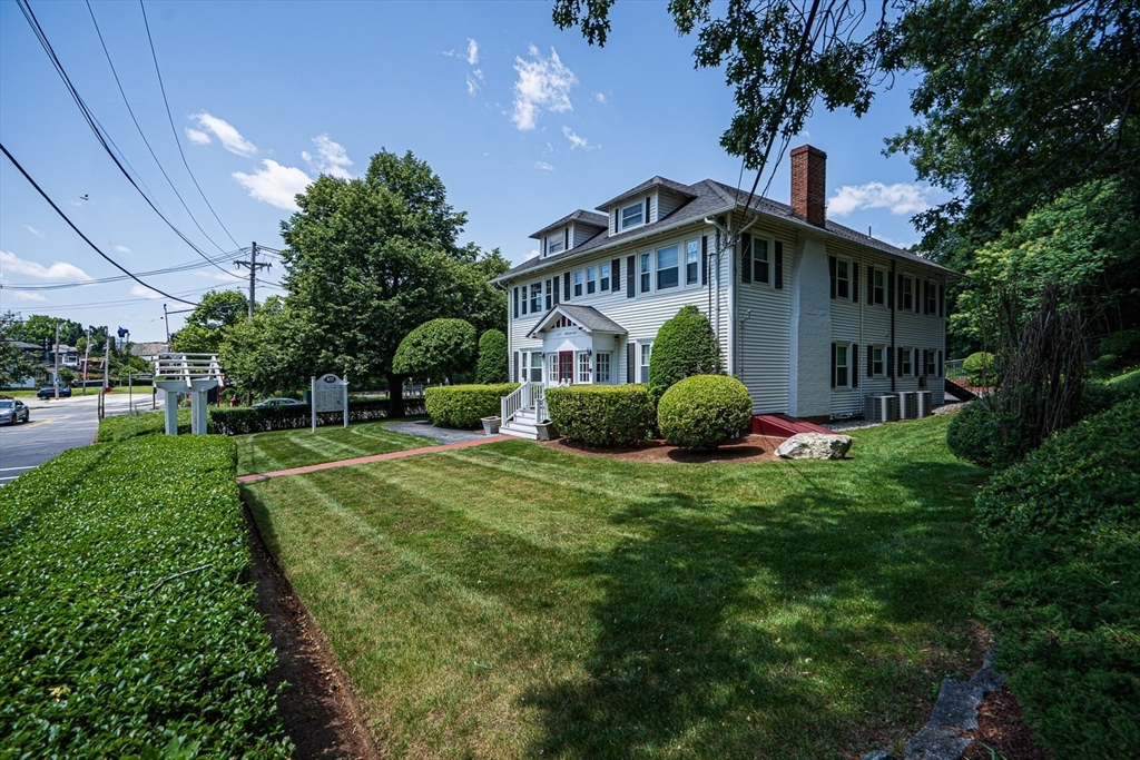 107 Woburn Street