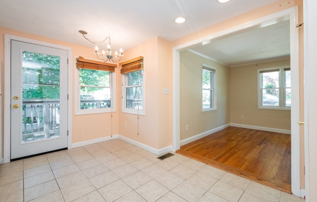 19 Penny Lane, Stoneham, MA, 19 Penny Lane, Stoneham, MA Photo #8
