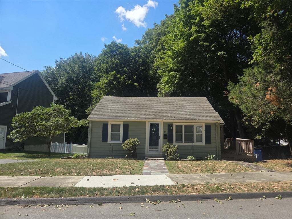 19 Penny Lane, Stoneham, MA, 19 Penny Lane, Stoneham, MA Photo #3