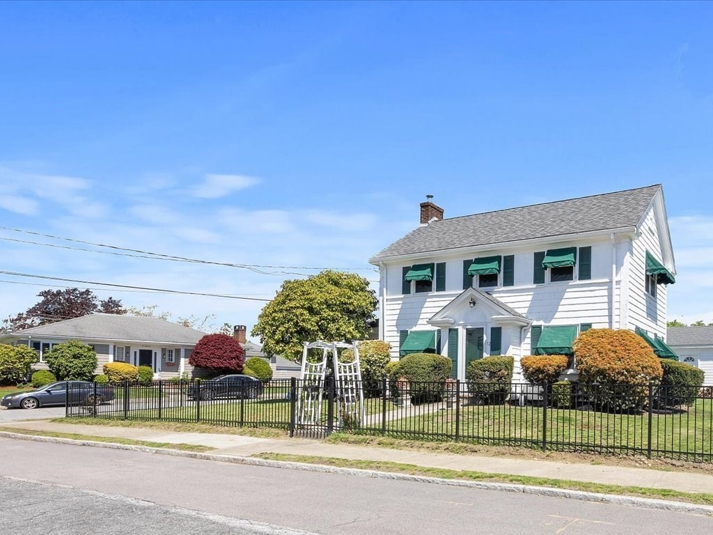 12 Goddard ST, Fall River, MA Photo #2