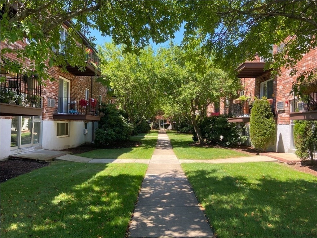 25 Westgate Rd #2, Boston, MA Photo #2