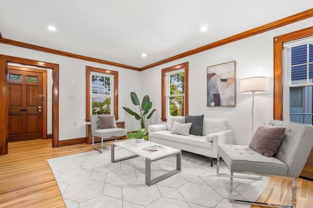 260 Hillside Avenue