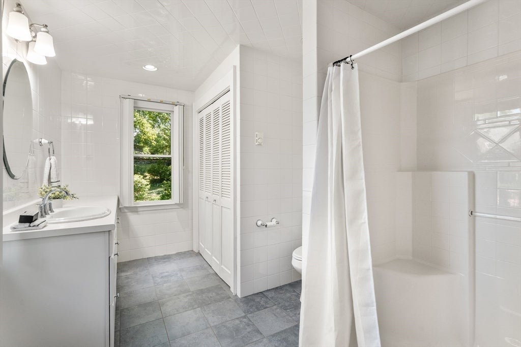 260 Hillside Avenue, Arlington, MA Photo #13